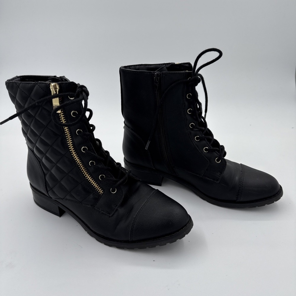 Liz Claiborne Reina Black Combat Moto Quilted Ankle Boots Sz 8 Dark Academia